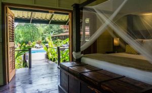 panama-real-estate-hotel-to-buy