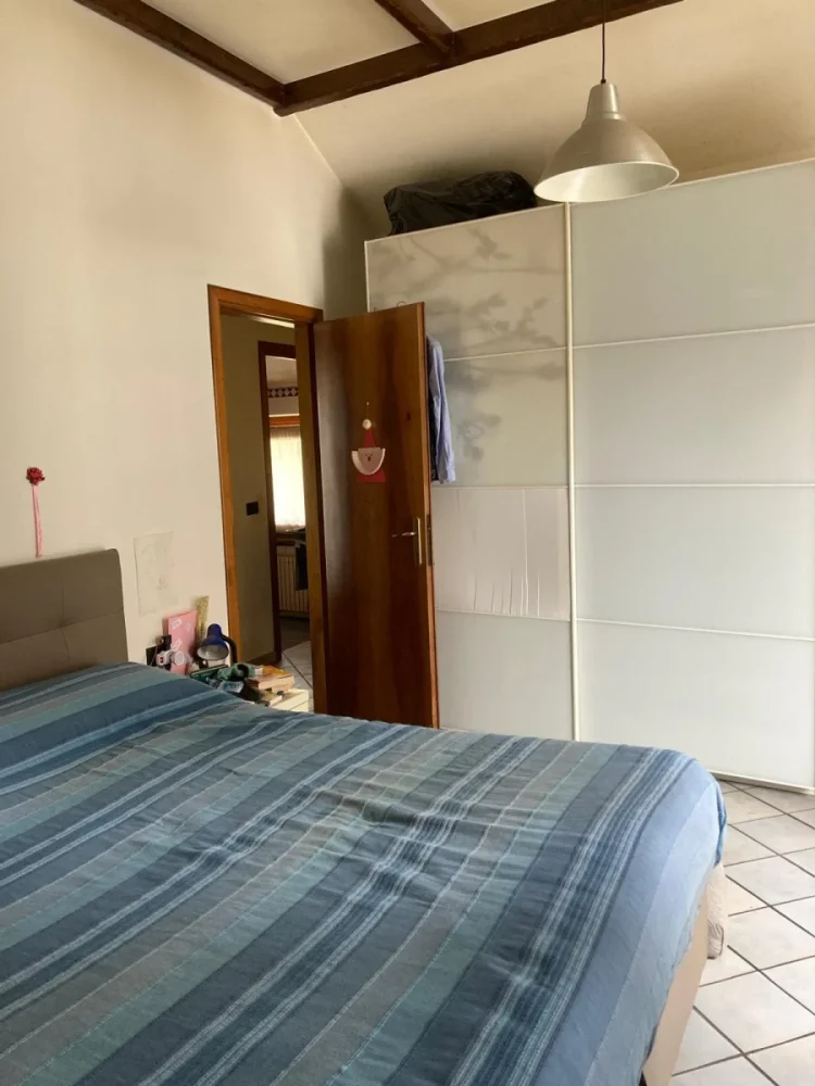 Detached House for Sale in 23837 Parlasco, Province of Lecco, Italy USD 95,640