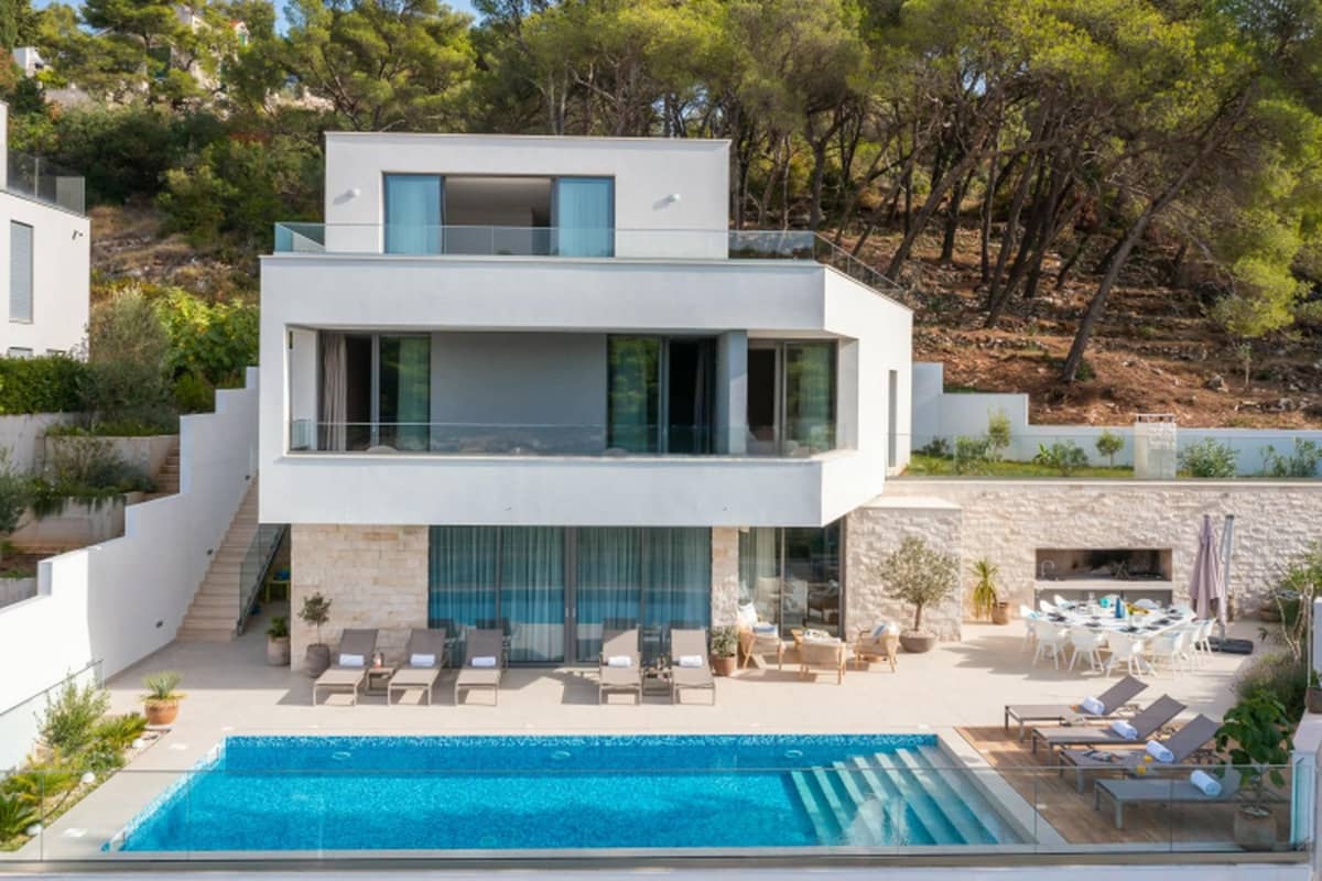 Villa for Sale in Brač, Croatia USD 2,400,000