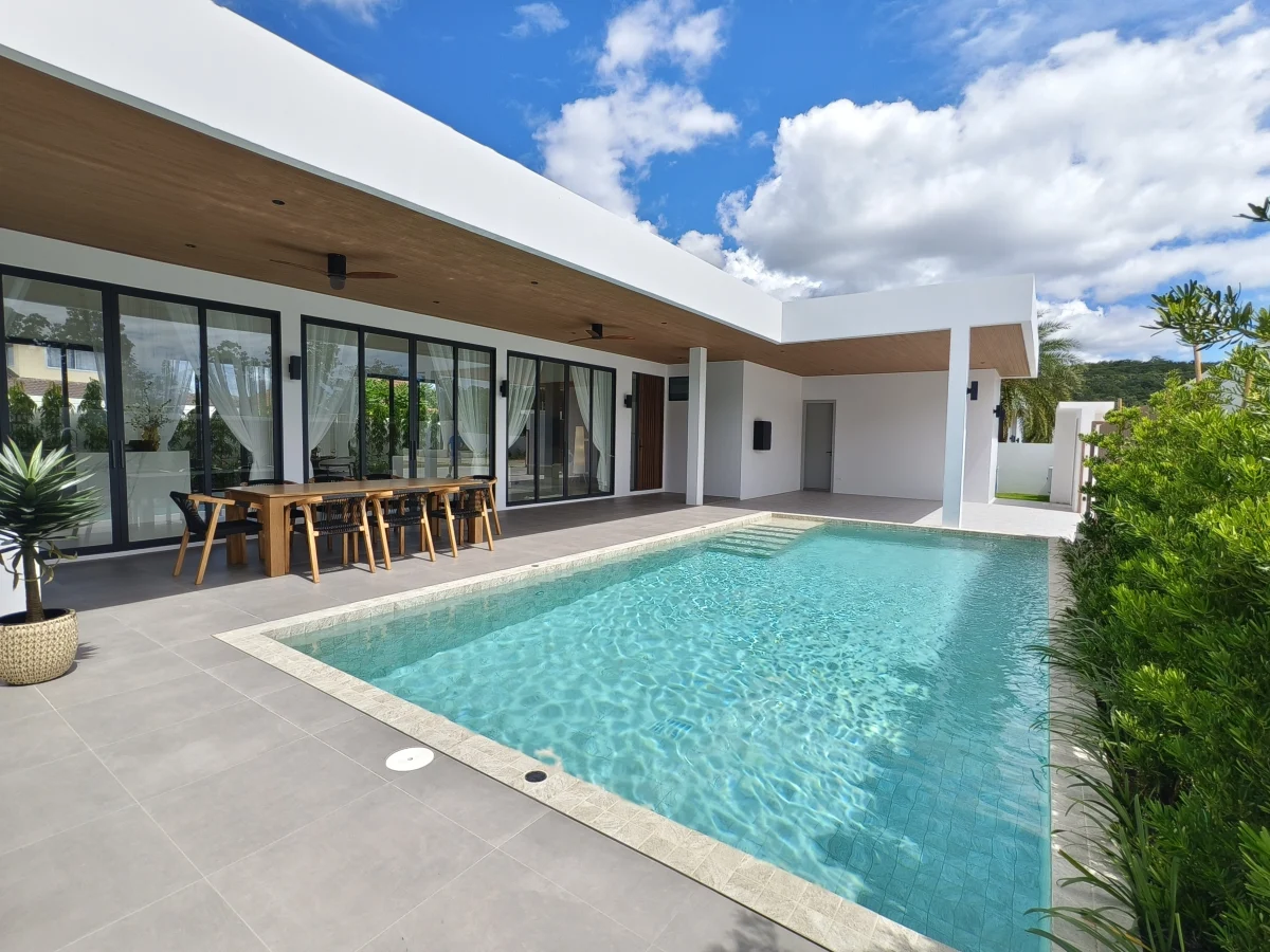 Villa for Sale in Pracha Samakhi Rd Tambon Hin Lek Fai, Amphoe Hua Hin, Chang Wat Prachuap Khiri Khan 77110, Thailand USD 473,000