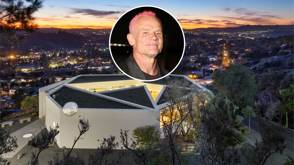 La Crescenta Architectural Compound