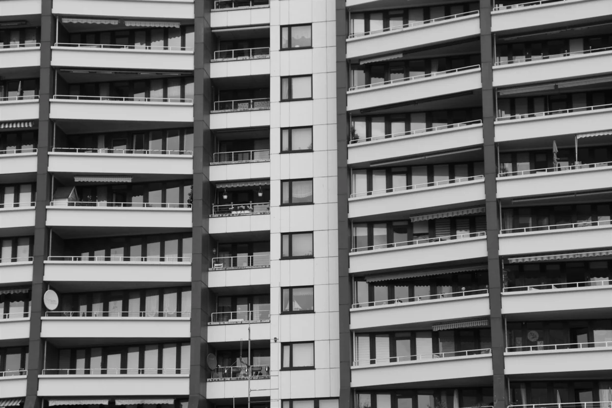 German Mortgage Rates Surge to Decade High Amid Inflation Fears ...