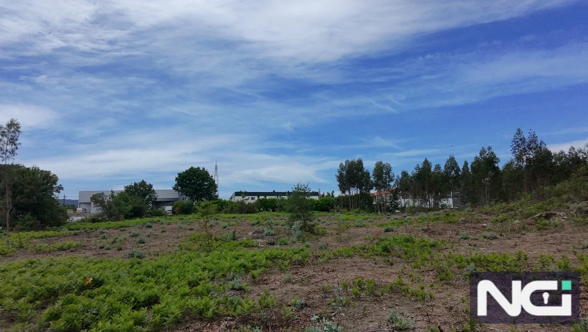 Land for Sale in Barco, Portugal USD 708,859